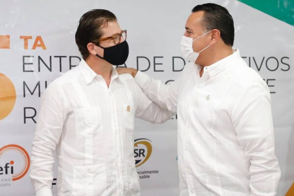 Renán Barrera reconoce el sentido de responsabilidad social que prevalece entre el empresariado yucateco