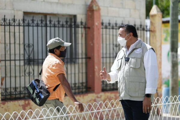 Propone el Alcalde Renán Barrera programa solidario de descuentos
