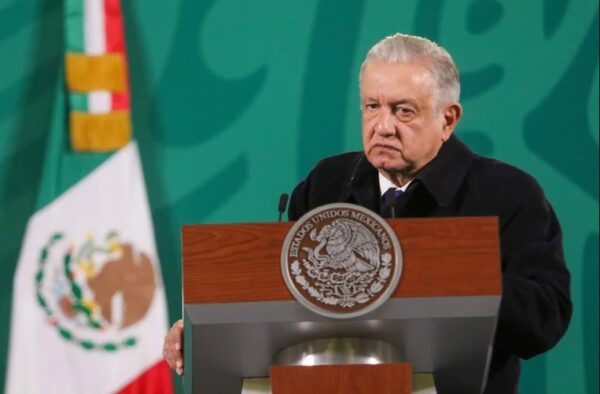 AMLO propuso encuestas telefónicas o domiciliarias para la revocación de mandato