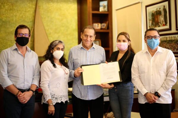 José Manuel Díaz Rubio, recipiendario a la Medalla “Héctor Victoria Aguilar”