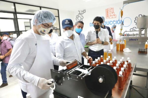 Gobierno de Mauricio Vila Dosal ha destinado más de 300 millones de pesos para impulsar a los emprendedores yucatecos y generar empleos