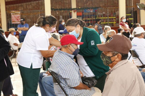Inicia aplicación de tercera dosis de la vacuna contra el Coronavirus, para adultos mayores de 24 municipios del estado