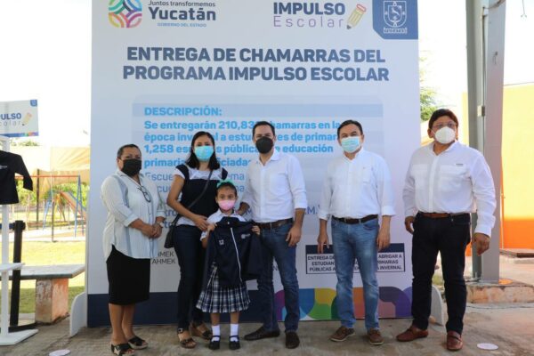 Respalda el Gobierno del Estado a habitantes de Tahmek con diversos programas, para contribuir a mejorar sus condiciones de vida