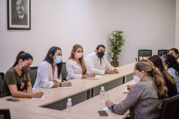 Bancadas del PAN y PRI trabajan en propuestas para erradicar y sancionar la violencia digital