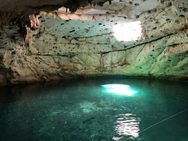 Habitantes de Homún exigen a las autoridades estatales y federales que reconozcan los cenotes como sujetos de derecho