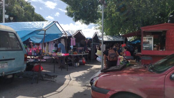 Sólo nueve tianguis no han reabierto en Mérida