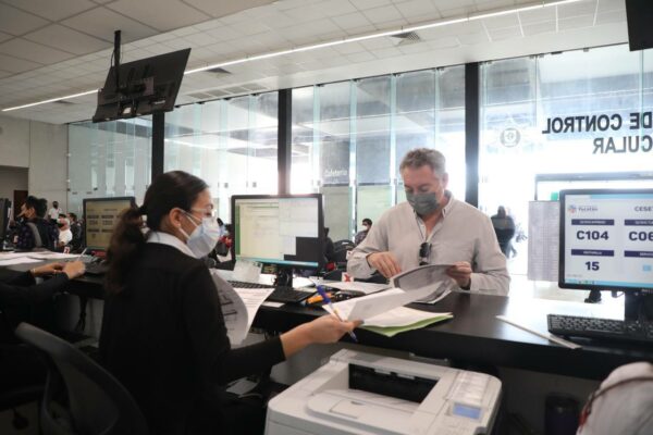 De forma ágil y sin contratiempos, avanza el reemplacamiento en Yucatán