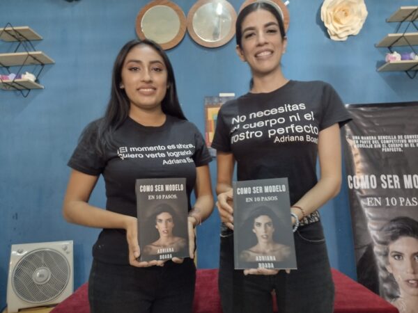 «La aceptación no es un tema de moda»: Adriana Boada, autora del libro “Como ser modelo en 10 pasos”