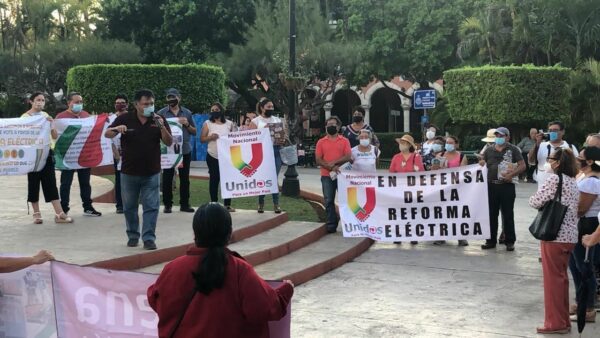 Concentración en apoyo a la reforma al sector energético