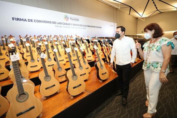 Impulsa el Gobernador Mauricio Vila Dosal el arte y la cultura en los 106 municipios del estado