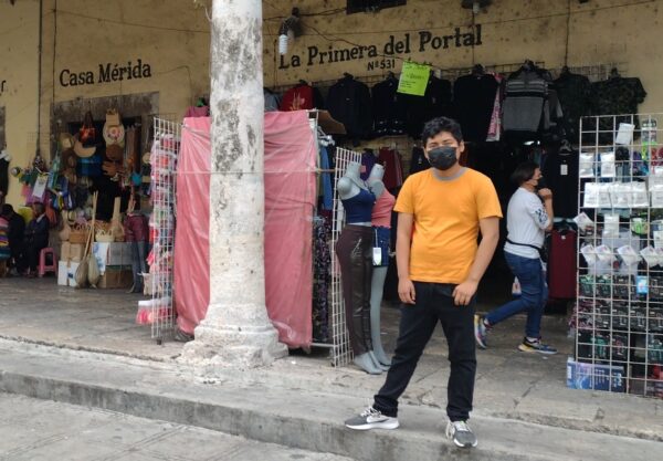Empresarios exhortan a las autoridades a combatir la piratería en Mérida