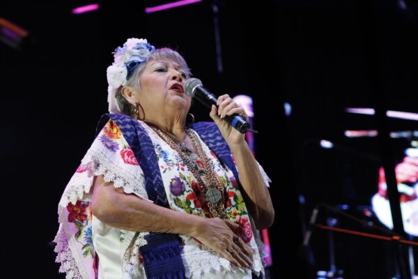 Jarana, trova y comedia yucateca deleitan a los presentes en la Feria de San Marcos