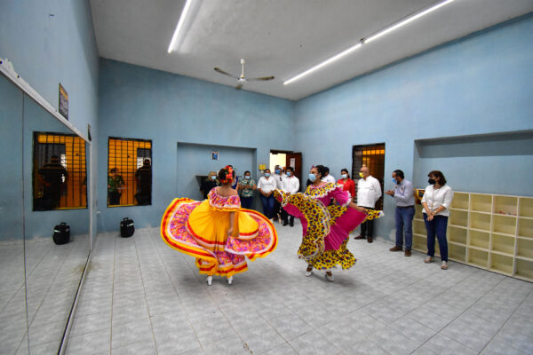 Arte y cultura, elementos que transforman a la sociedad: Loreto Villanueva Trujillo