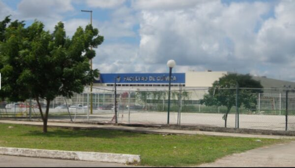Pueden usar el baño que consideren más adecuado: Rectoría de la Uady