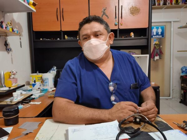 El doctor Álvarez, un héroe con bata en Seyé