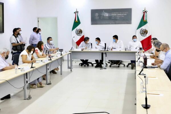 Avanzan los trabajos en la Comisión Especial para Analizar la Situación del ISSTEY