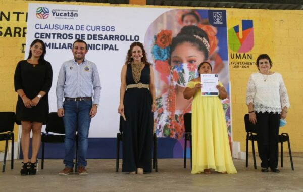 DIF Yucatán inicia clausura de “Aprende para emprender”