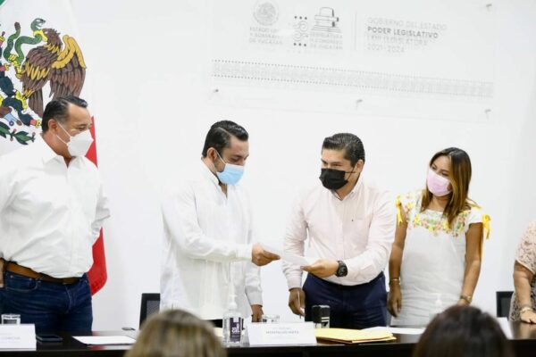 Alcaldes panistas acuerdan no proponer violentadores cómo candidatos
