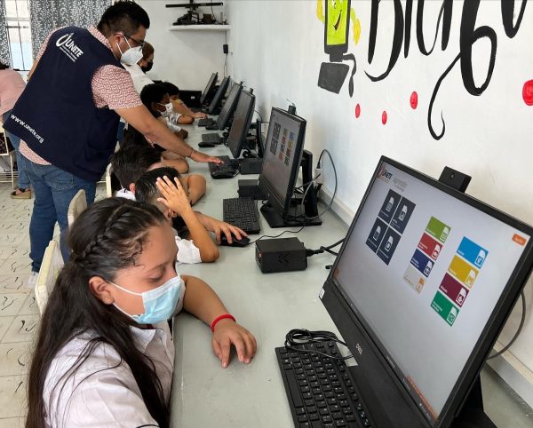 Tecnología, aliada de docentes y estudiantes de Yucatán