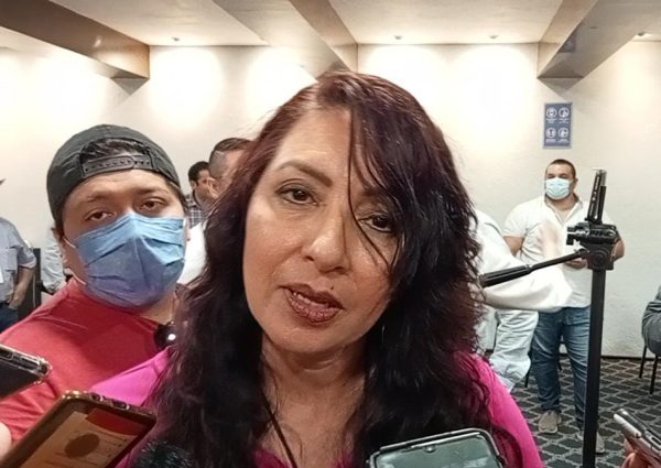 Se larga Mario Mex, Alpha Tavera llega para presidir Morena Yucatán