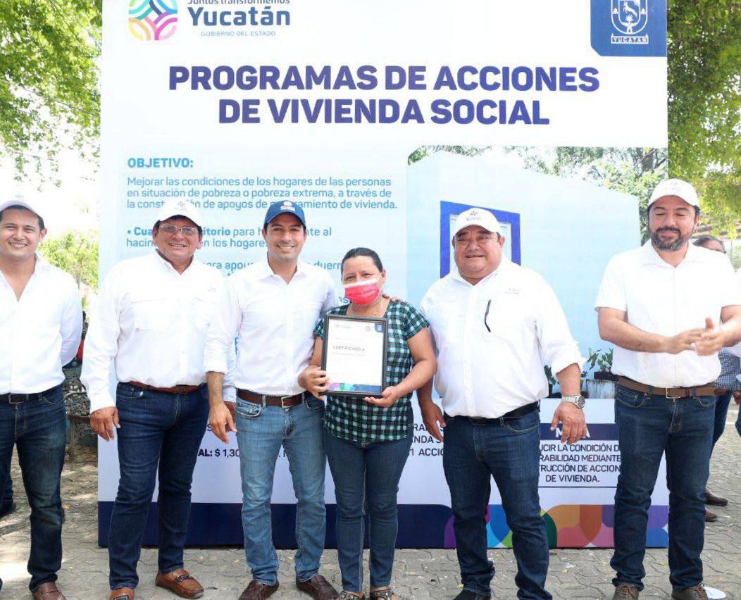 Anuncia el Gobernador Mauricio Vila Dosal proyectos de infraestructura vial, turística y educativa para transformar la vida de la gente de Celestún
