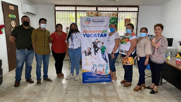 Docentes y directivos de escuelas públicas y privadas del estado se suman a la implementación del Programa Juventudes Yucatán, Planet Youth