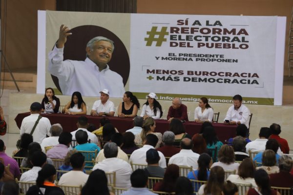 Ciudadanía de Yucatán apoya la Reforma Política Electoral de AMLO