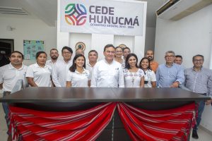 Dan muestra de que la edad no es impedimento para concluir los niveles educativos