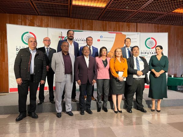 El Alcalde Renán Barrera expone ante la Cámara de Diputados las necesidades presupuestarias de 20 millones de mexicanos