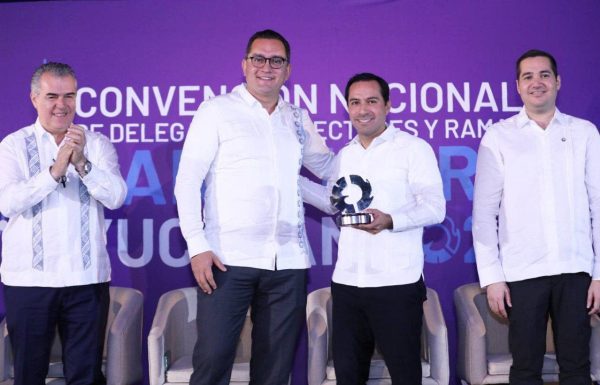 Trabajo en equipo para lograr mejores resultados, el estilo de gobernar en Yucatán: Mauricio Vila Dosal