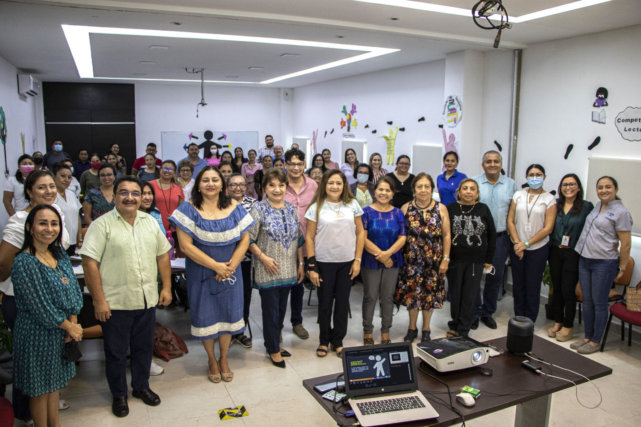 Fomento de la lectura y escritura en los centros educativos de nivel primaria