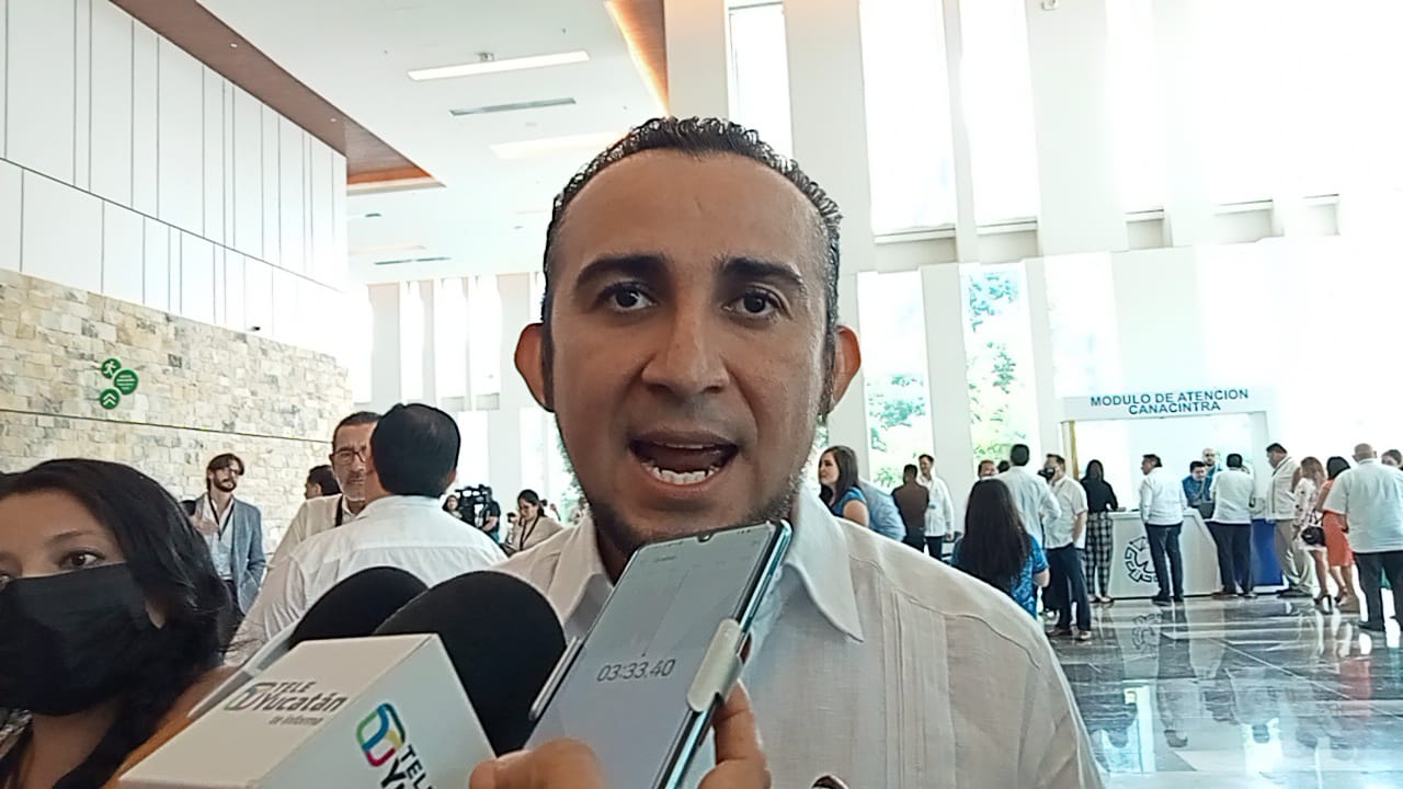 Alcalde de Umán gestiona que la Iniciativa Privada construya una calle para Ticimul