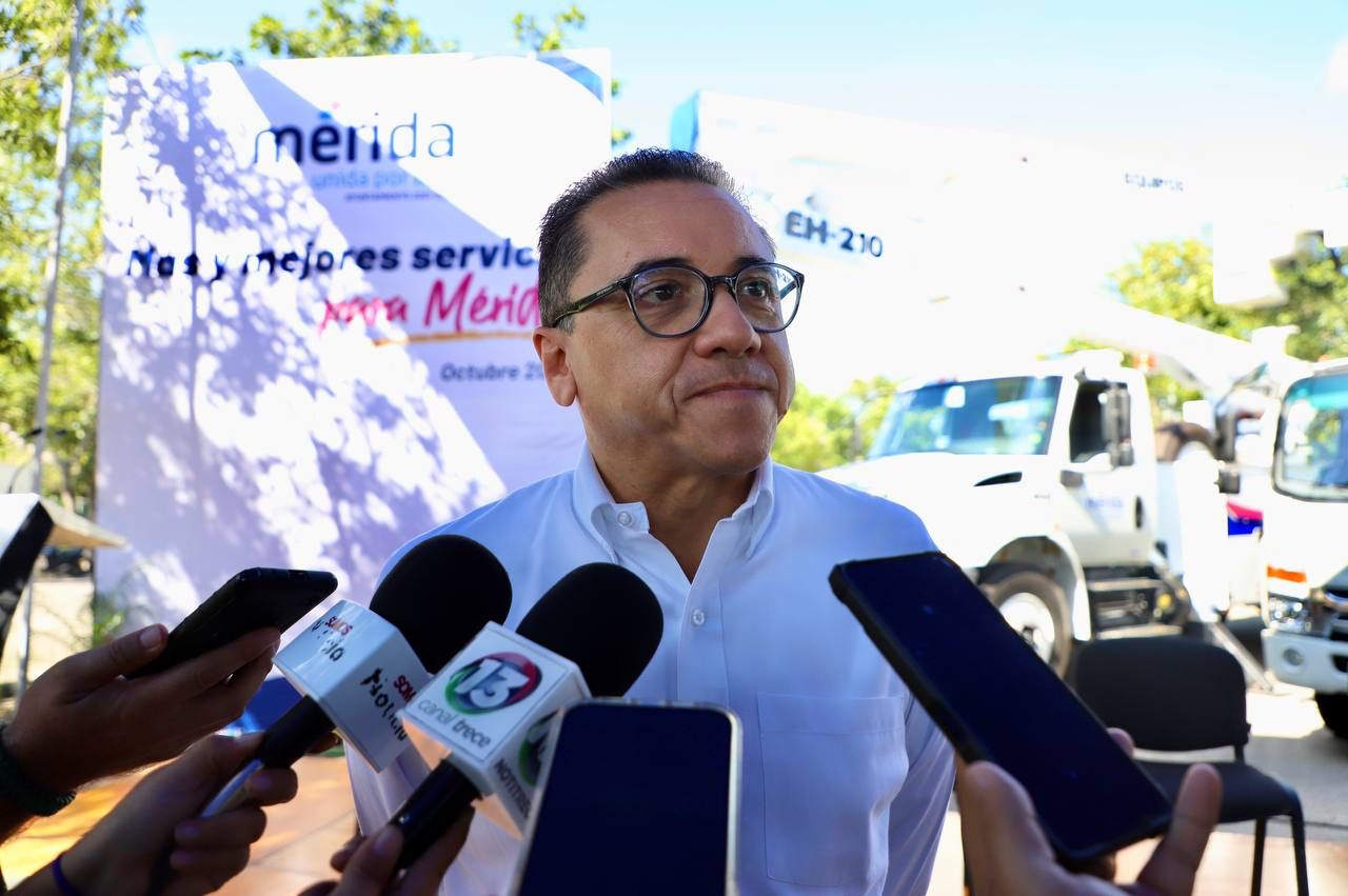 «Hace falta políticos congruentes»: Víctor Hugo Lozano Poveda