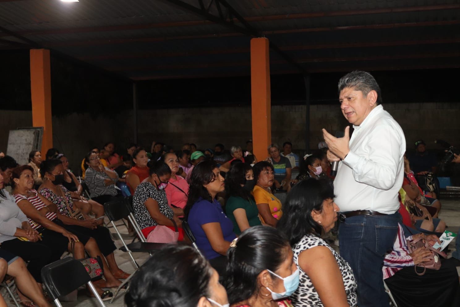 Rindiendo cuentas y escuchando demandas, es la forma de trabajar del PRI: Gaspar Quintal