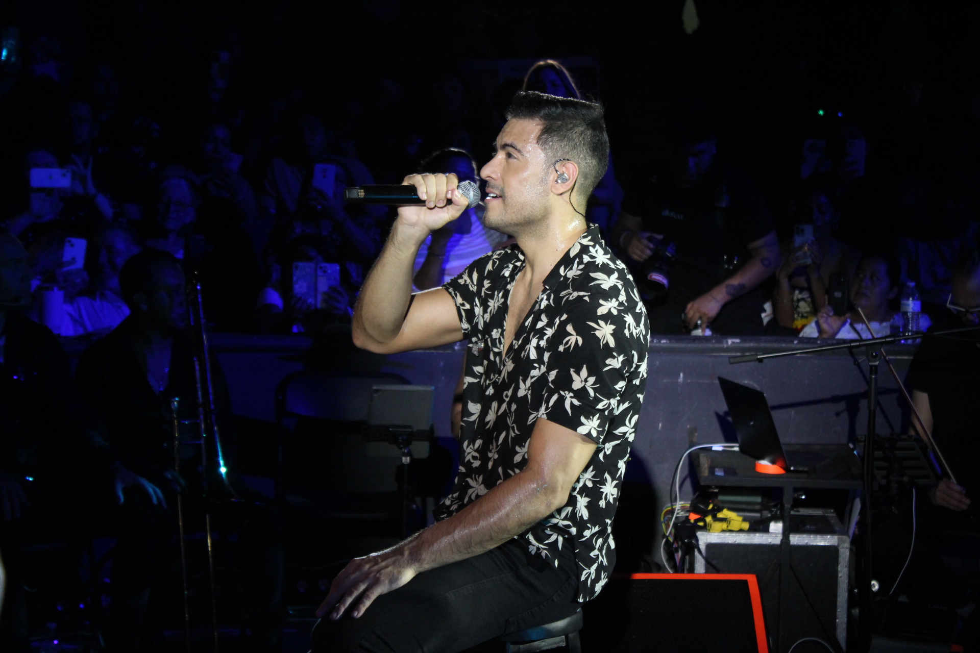 Carlos Rivera encanta a la Feria Yucatán Xmatkuil