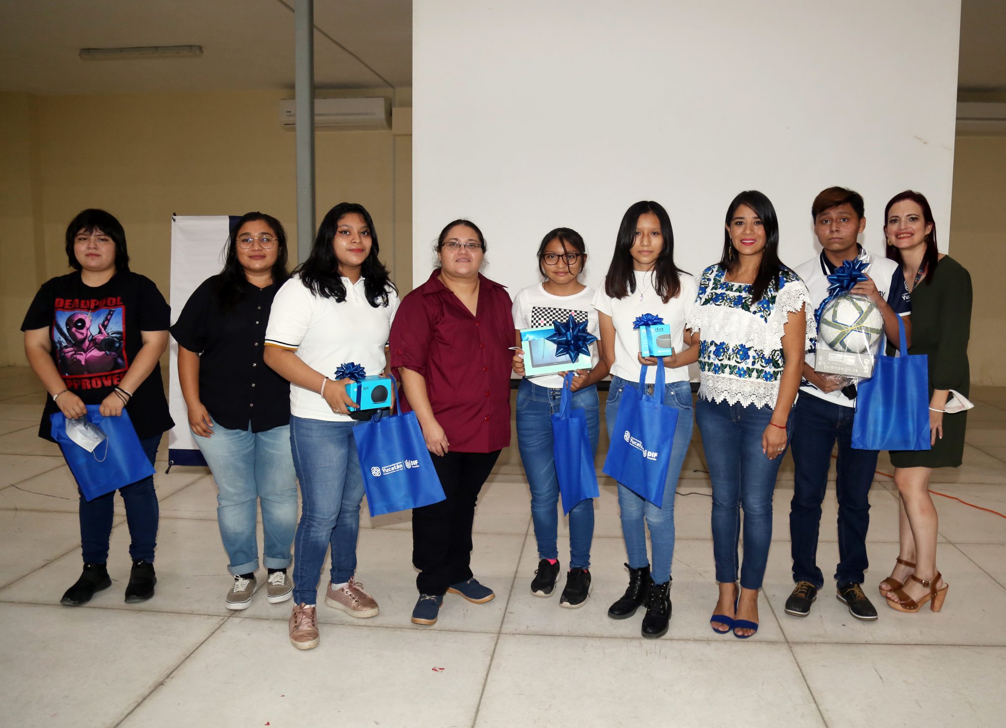 Con historietas, adolescentes promueven la prevención de adicciones