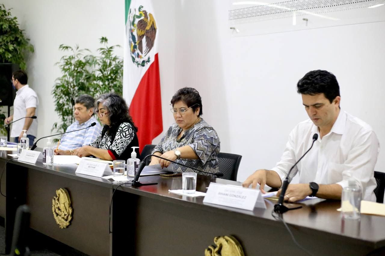 Dan a conocer nombres de los recipiendarios de la medalla Héctor Victoria Aguilar y el reconocimiento Diputado Profesor Pánfilo Novelo Martín