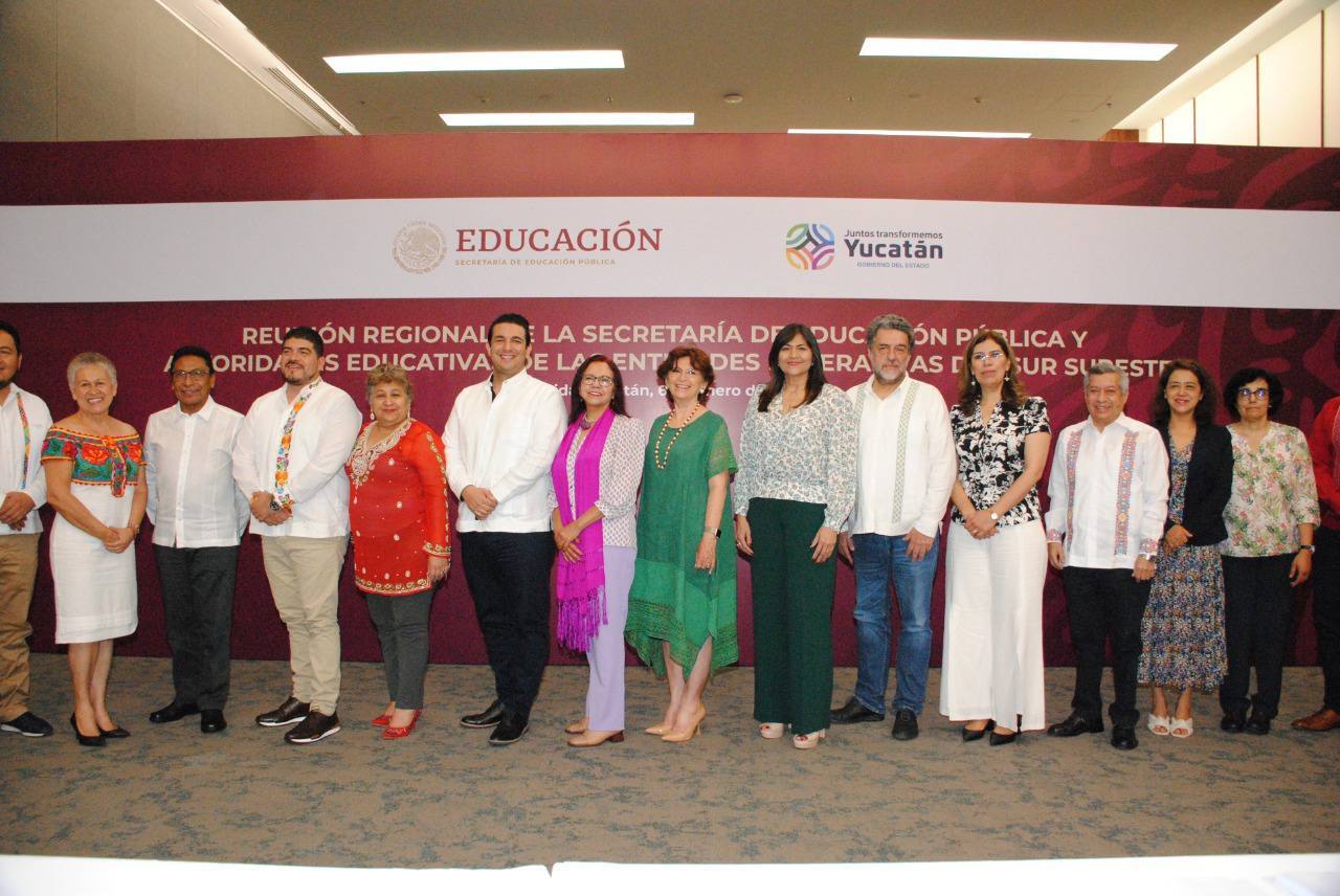Conjunta Yucatán educación integral y economía con visión a largo plazo, en beneficio de la población: Fritz Sierra