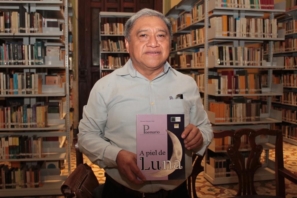 Feliciano Sánchez Chan deja sentir a piel de luna su poesía