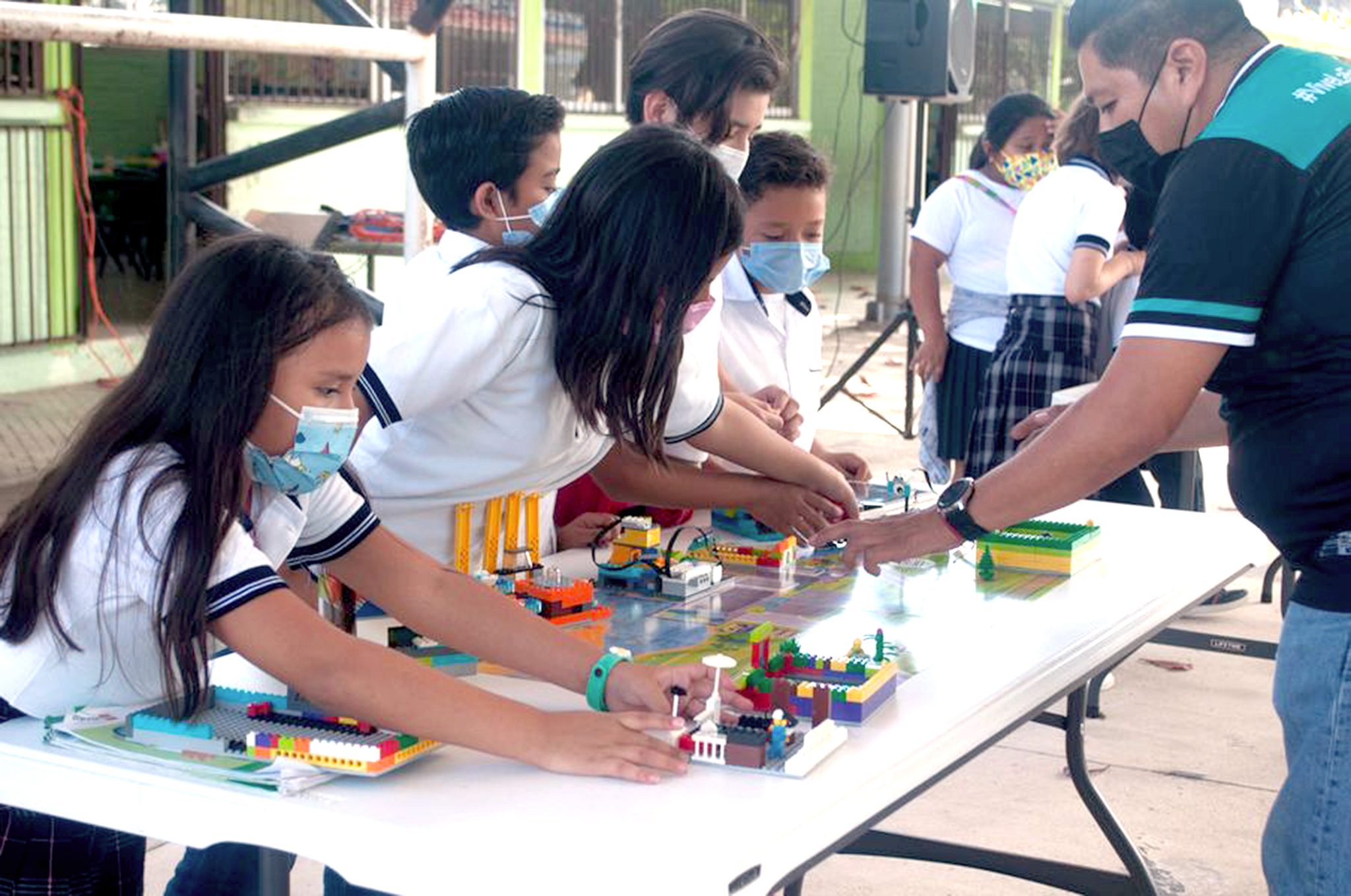 Comenzarán 29 escuelas su preparación para competencias STEAM