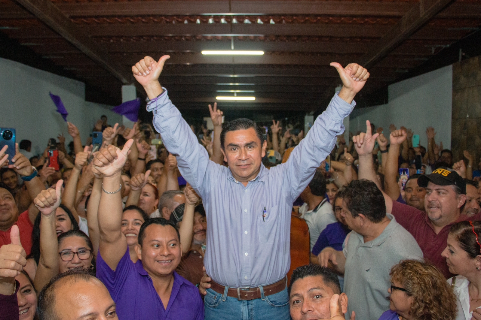 Javier Campos gana con victoria apabullante la elección del sindicato del IMSS