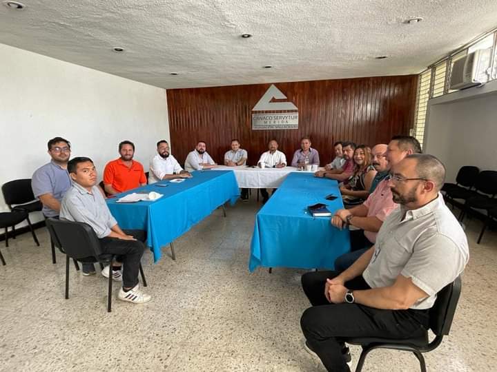 Gerardo Vidal Cruz es ratificado presidente de Canaco Mérida, Delegación Valladolid, para el período 2023