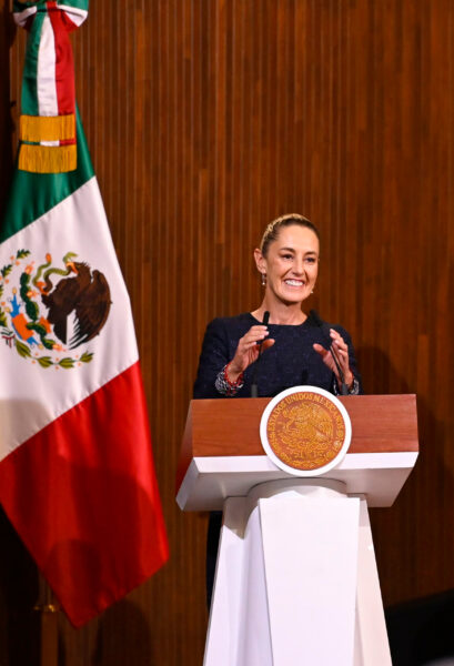 En la conmemoración del 108° aniversario de la Constitución de 1917, la Presidenta de México, Claudia Sheinbaum Pardo, anunció dos reformas constitucionales para garantizar la no reelección en cargos públicos y prohibir el nepotismo en la sucesión de familiares. Destacó la recuperación del sentido social de la Constitución con reformas en bienestar, justicia, energía y derechos indígenas.