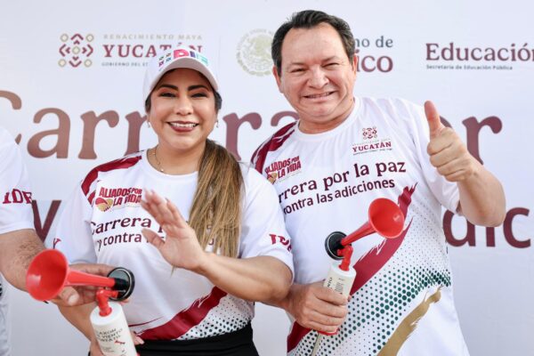 Más de mil personas participaron en la Carrera por la Paz y contra las Adicciones en Mérida, como parte de una iniciativa nacional para fomentar el deporte y prevenir el consumo de drogas. El evento estuvo encabezado por el Gobernador Joaquín Díaz Mena y formó parte de la campaña “Aléjate de las drogas, el Fentanilo mata”.
