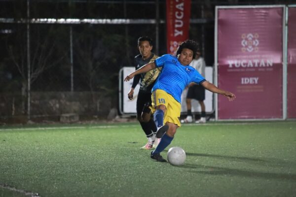 Adolescentes de Casa Otoch, del DIF Yucatán, clasifican a los Juegos Nacionales CONADE 2025 en hockey sobre pasto. Un logro que refleja el compromiso del estado con los derechos de la infancia.